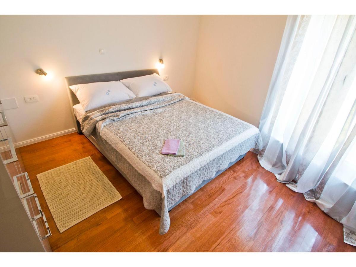 Apartamento Olive Tree Podstrana Exterior foto